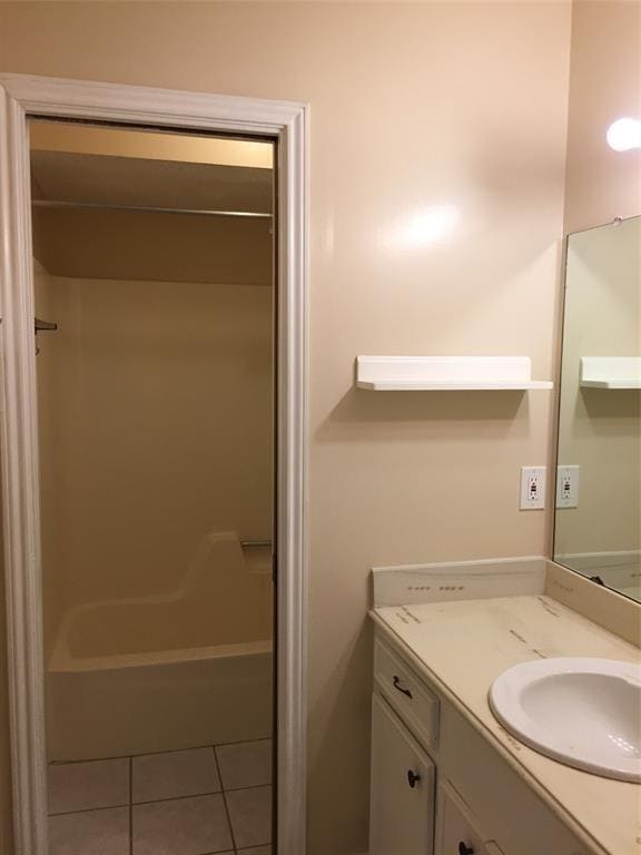Building Photo - 1215 Ashwood Dr