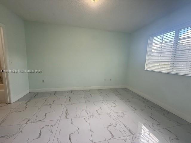 Building Photo - 3221 Sabal Palm Manor