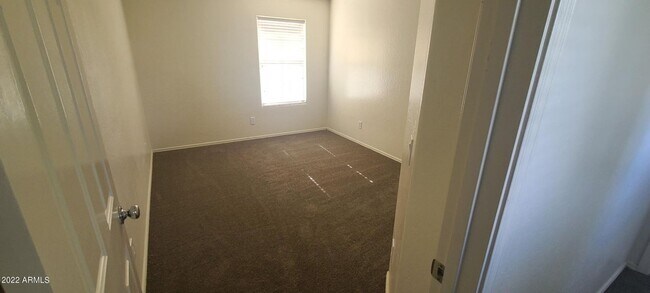 Building Photo - 4 Bedroom, 3 Bathroom Fincher Creek Home