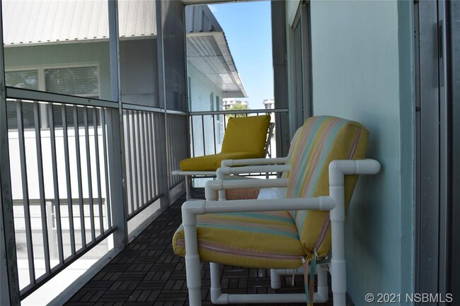 Building Photo - 325 N Causeway-