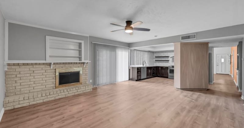 Building Photo - 2239 Fairgreen Dr