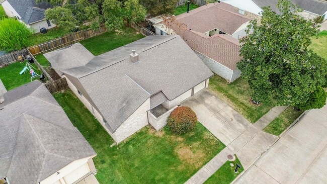 Building Photo - 19318 Quiet Brook Dr