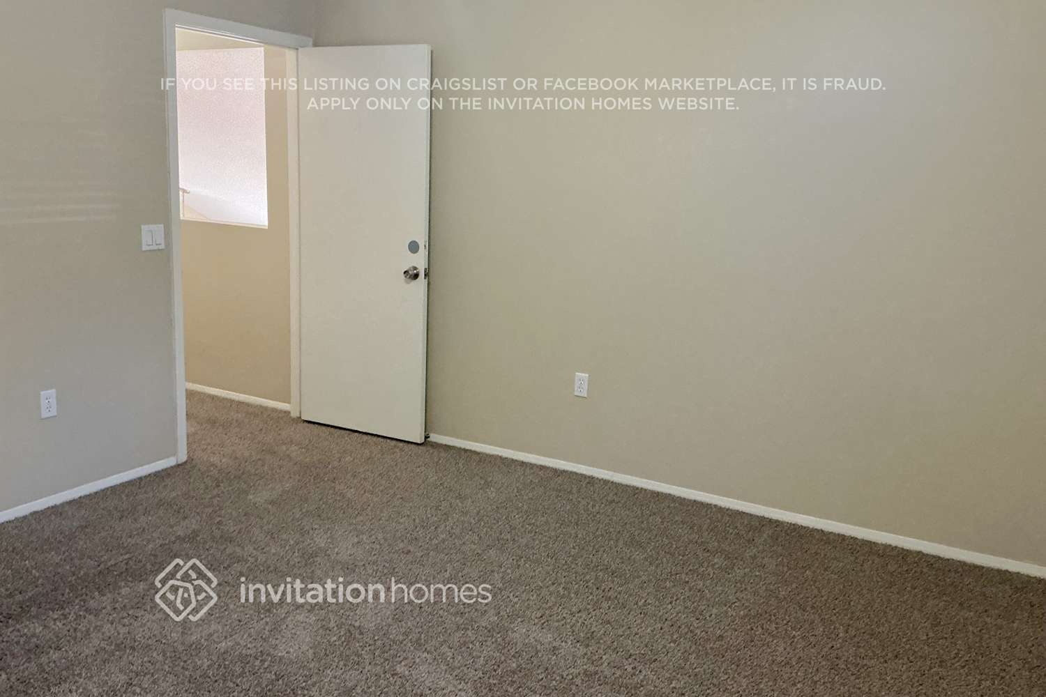 Building Photo - 1541 E Laurel Ave