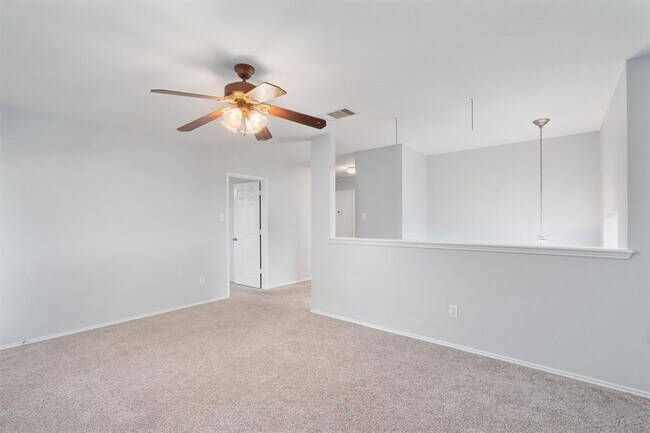 Building Photo - 2277 Green Meadows Ln