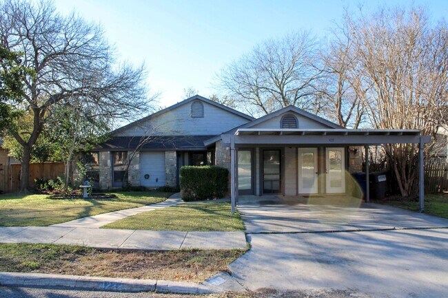 Building Photo - 4222 Clear Lake Dr