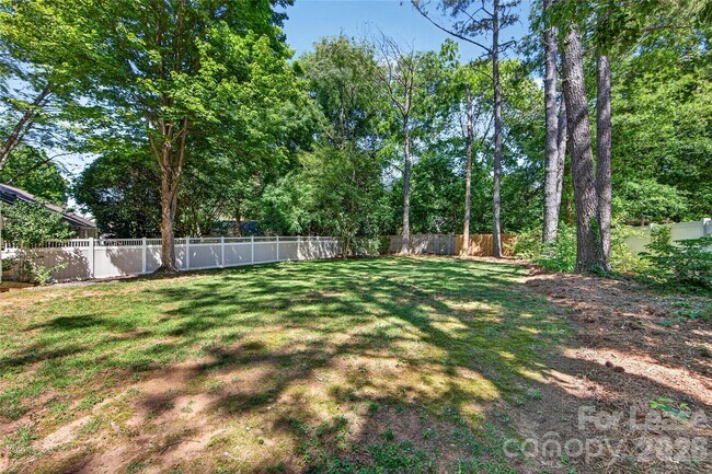 Building Photo - 9131 Glisson Ct