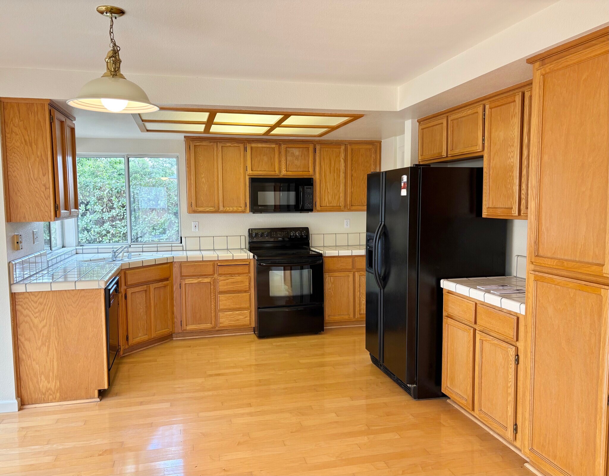 Building Photo - 1363 Egret Dr