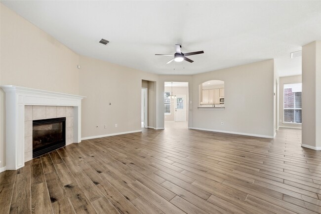 Building Photo - 3711 Slocom Dr