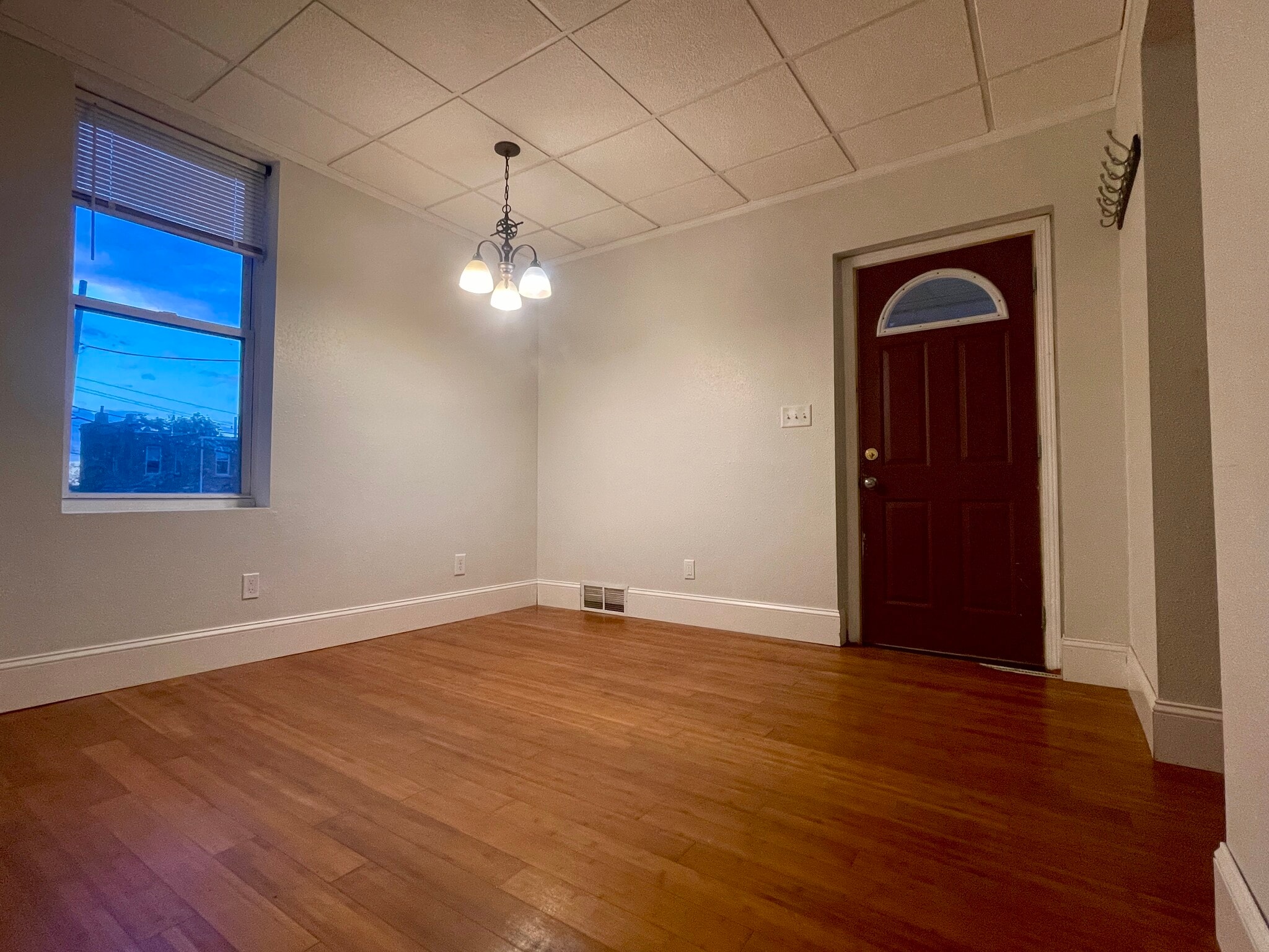 Dining room - 221 Saint Marys St