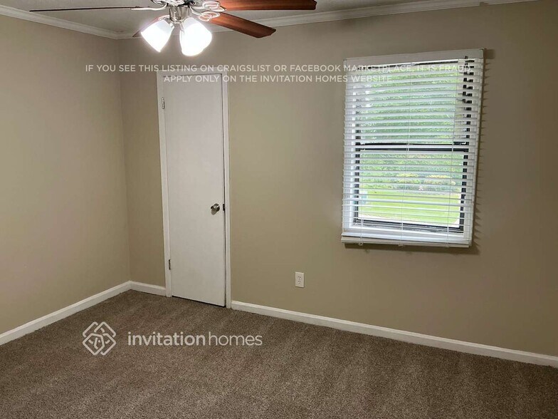 Building Photo - 2742 Mountbery Dr