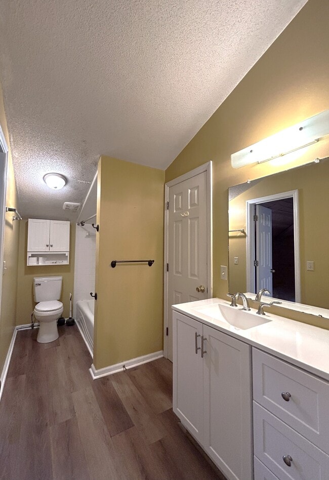 Building Photo - 1030 Bohler Rimes Rd