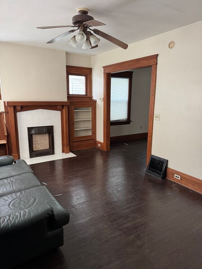 Building Photo - 225 Liberty St