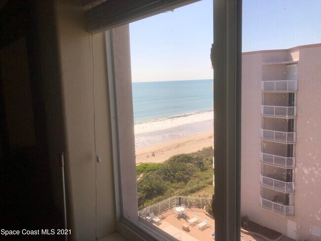 Building Photo - 2075 Jimmy Buffett Mem Hwy