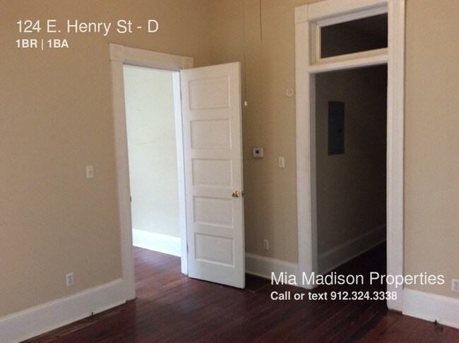 Building Photo - 124 E Henry St