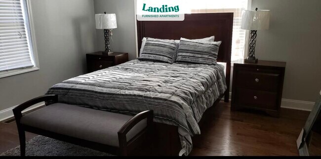 Building Photo - 948 Pulliam St SW