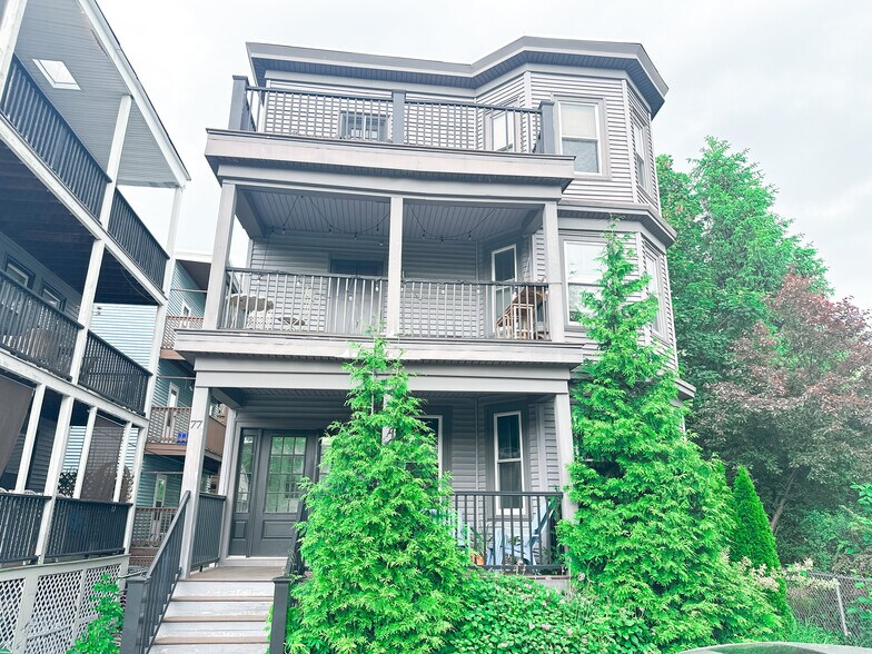 Building Photo - 77 Torrey St