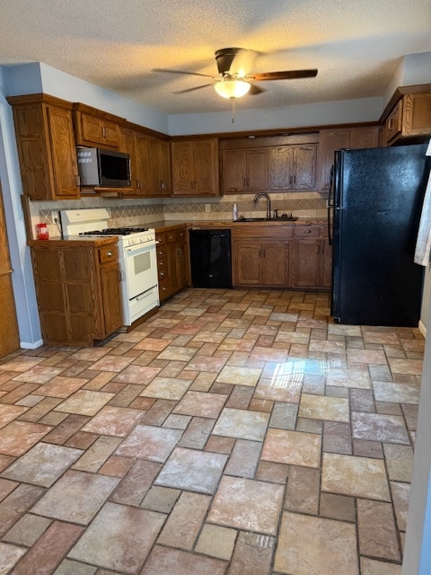 Kitchen - 615 Short St