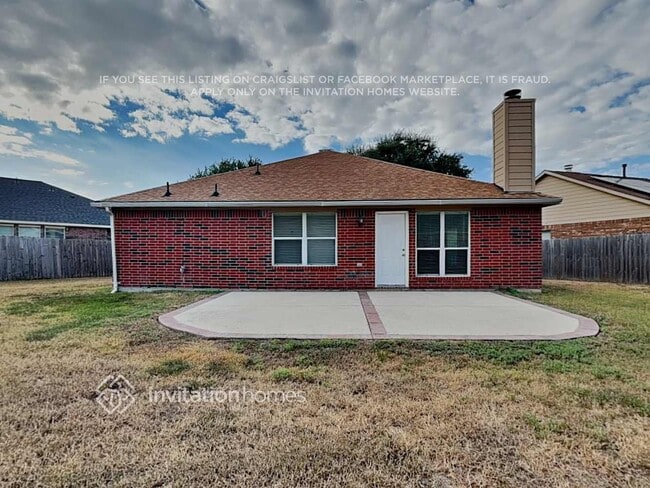 Building Photo - 6002 Lone Prairie Way