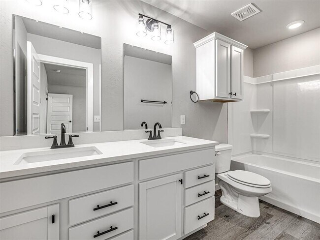 Building Photo - 8922 NW 109th Terrace