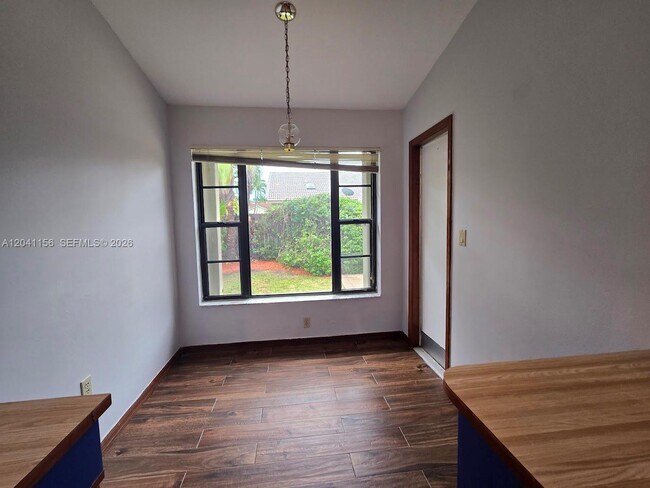 Building Photo - 15630 SW 46th Terrace