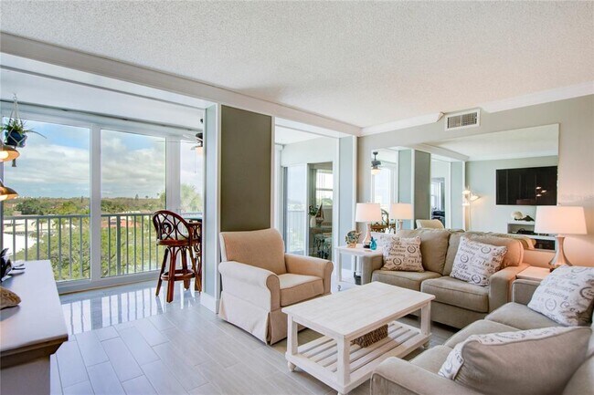 Building Photo - 10216 Regal Dr