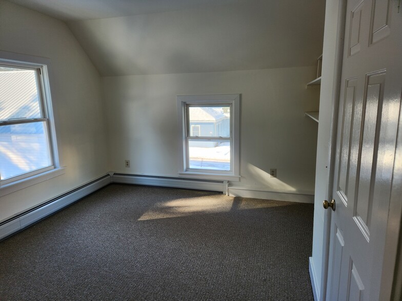 small bedroom - 115 Center Rd