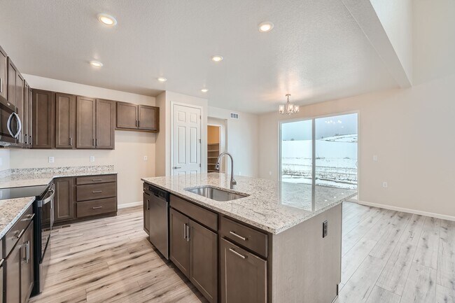 Building Photo - Welcome to Modern Luxury in Louisville, CO-Available December 10!