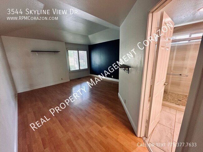 Building Photo - 3544 Skyline View Dr