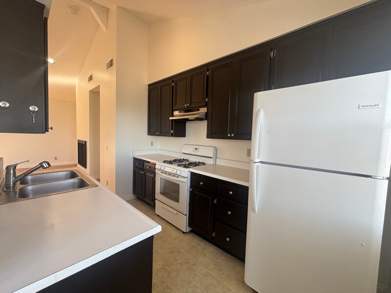 Building Photo - 3722 Sawtelle Blvd