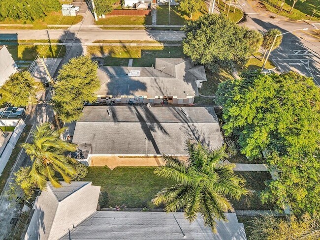 Building Photo - 2193 NE 172nd St