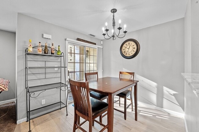 Building Photo - 709 Gazebo Cir