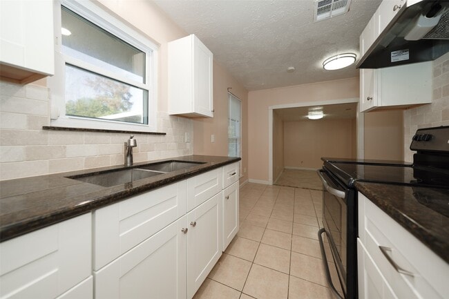 Building Photo - 5227 Ridge Turn Dr