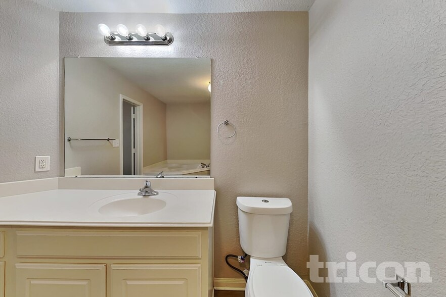 Building Photo - 11443 Coral Canyon