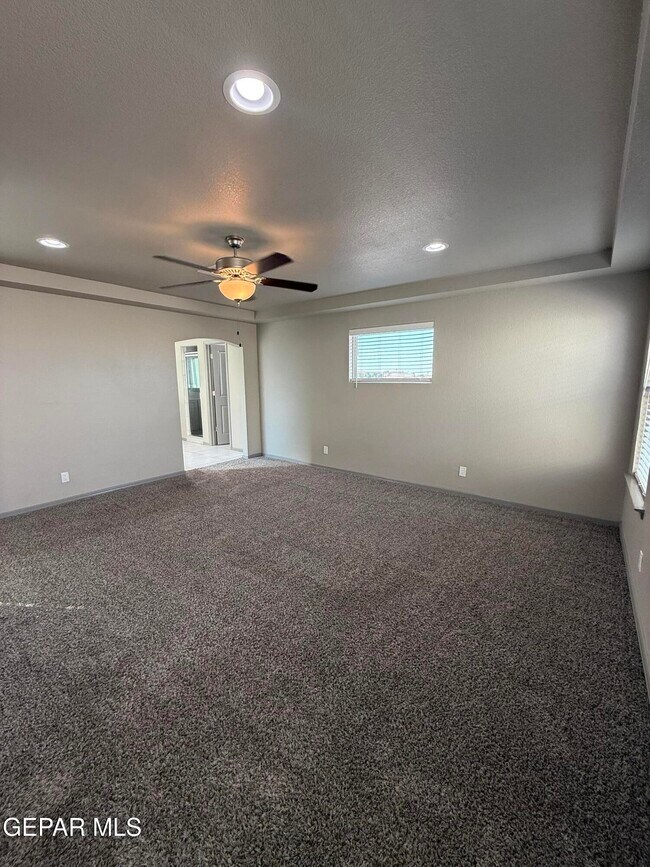 Building Photo - 14405 Eastbrook Dr