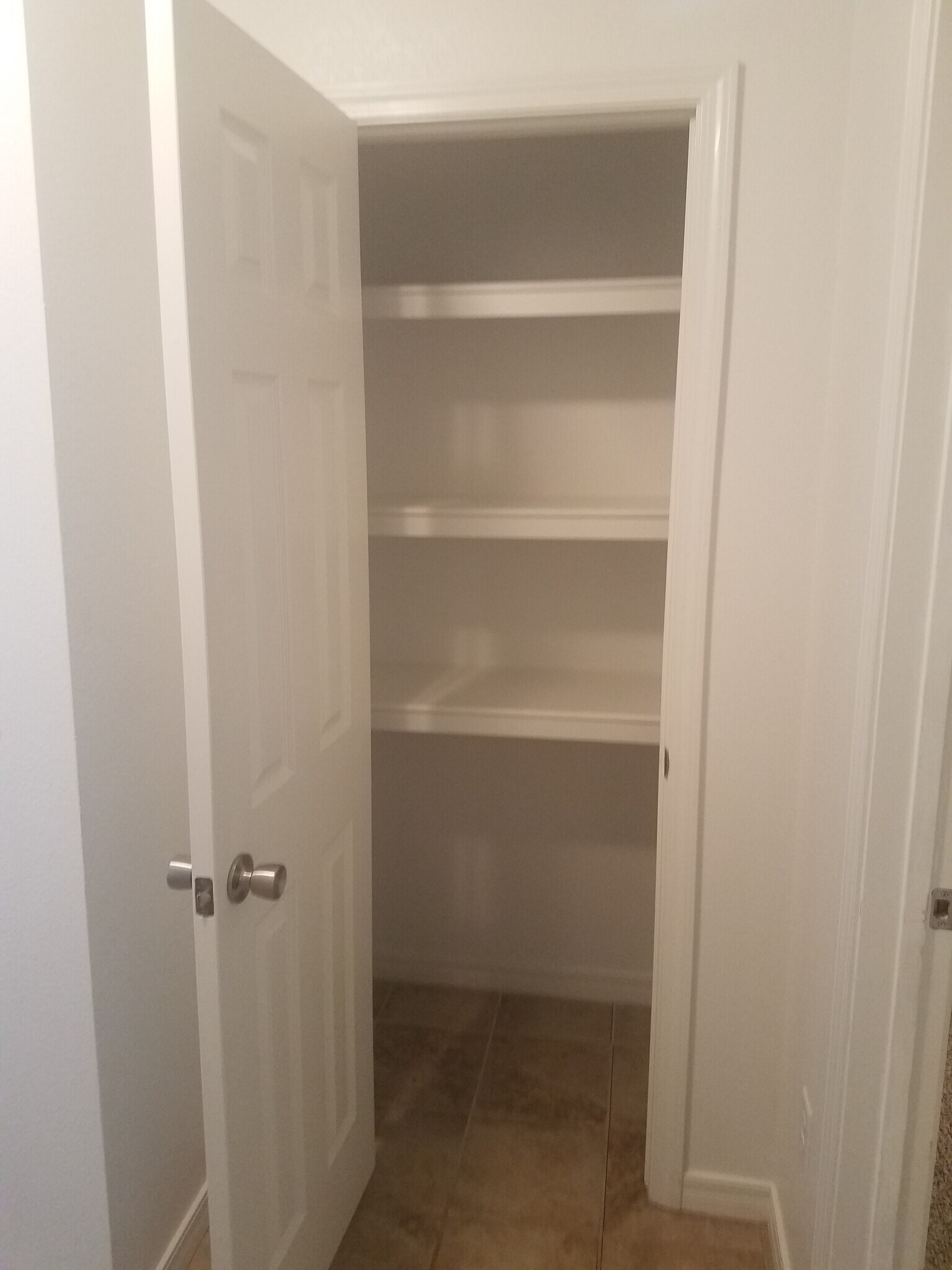 Building Photo - 1618 S Ave G Ave