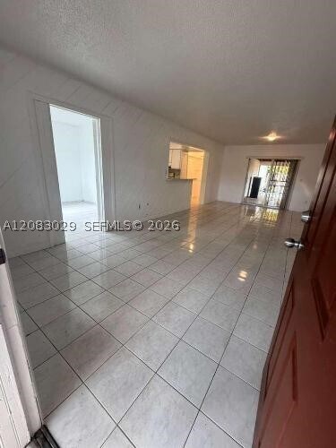 Building Photo - 8835 SW 27th St