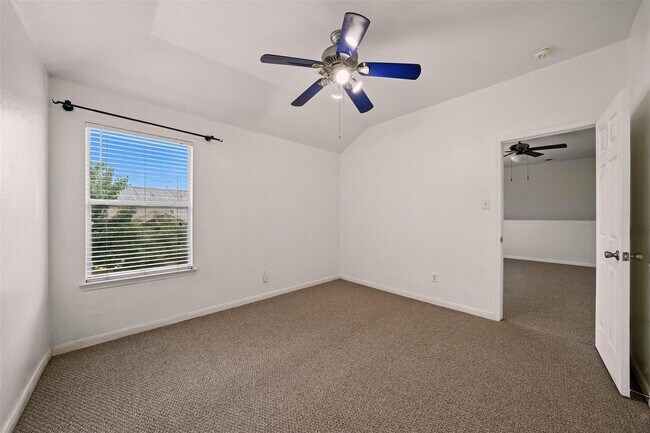 Building Photo - 21550 Elm Hurst Ln