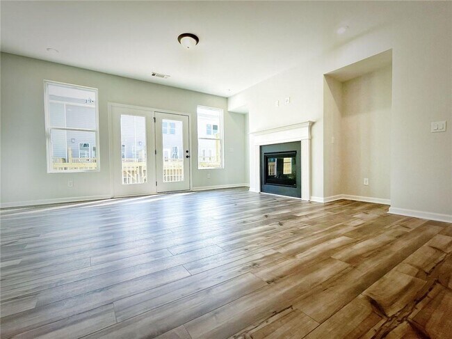 Building Photo - 2676 Whistler Wy NE