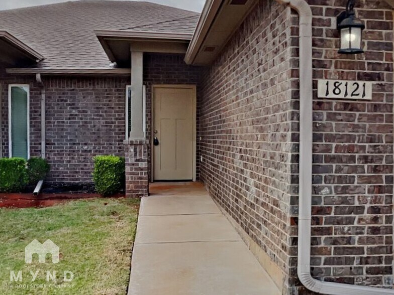 Building Photo - 18121 Manera Wy