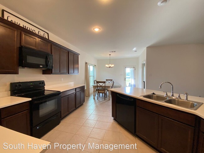 Building Photo - 3 br, 2 bath House - 42608 Baystone Avenue