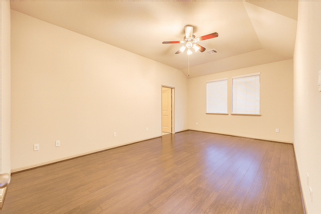 Building Photo - 6628 Hawkins Hill Ln
