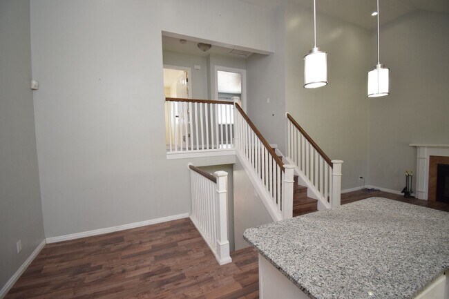 Building Photo - Newly Renovated 3 Bed 2 Bath Home in Kearns!!!