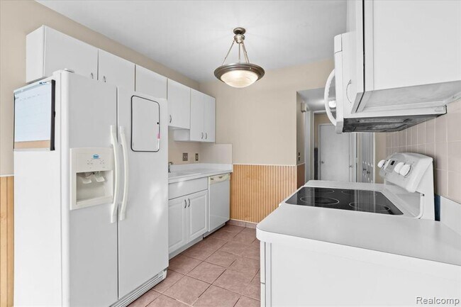 Building Photo - 50105 N Jimmy Ct