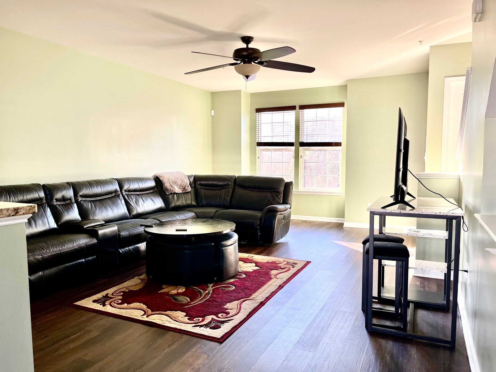 Building Photo - 23141 Foxglove Way