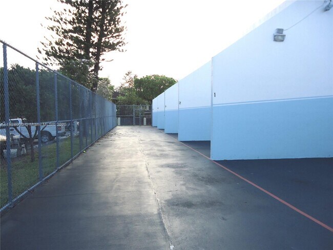 Building Photo - 7732 Camino Real