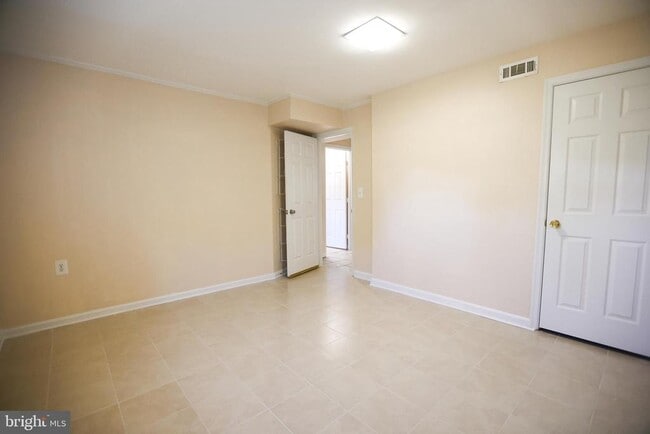 Building Photo - 7612 Newcastle Dr