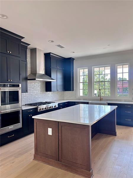 Building Photo - 655 Mayfair Ct