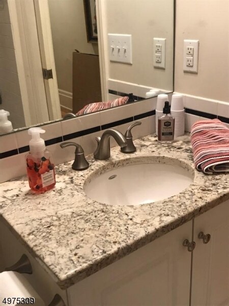 Building Photo - 1 Hanford Pl