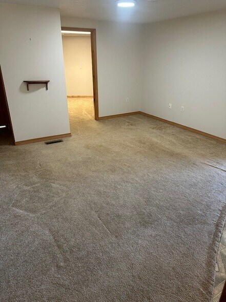 Building Photo - 131 Alameda Rd