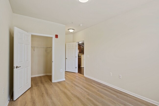 Building Photo - Silver Spring, MD